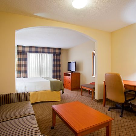 Holiday Inn Express Hotel & Suites Goshen, An Ihg Hotel Camera foto