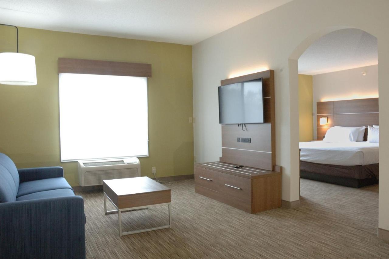 Holiday Inn Express Hotel & Suites Goshen By Ihg Esterno foto