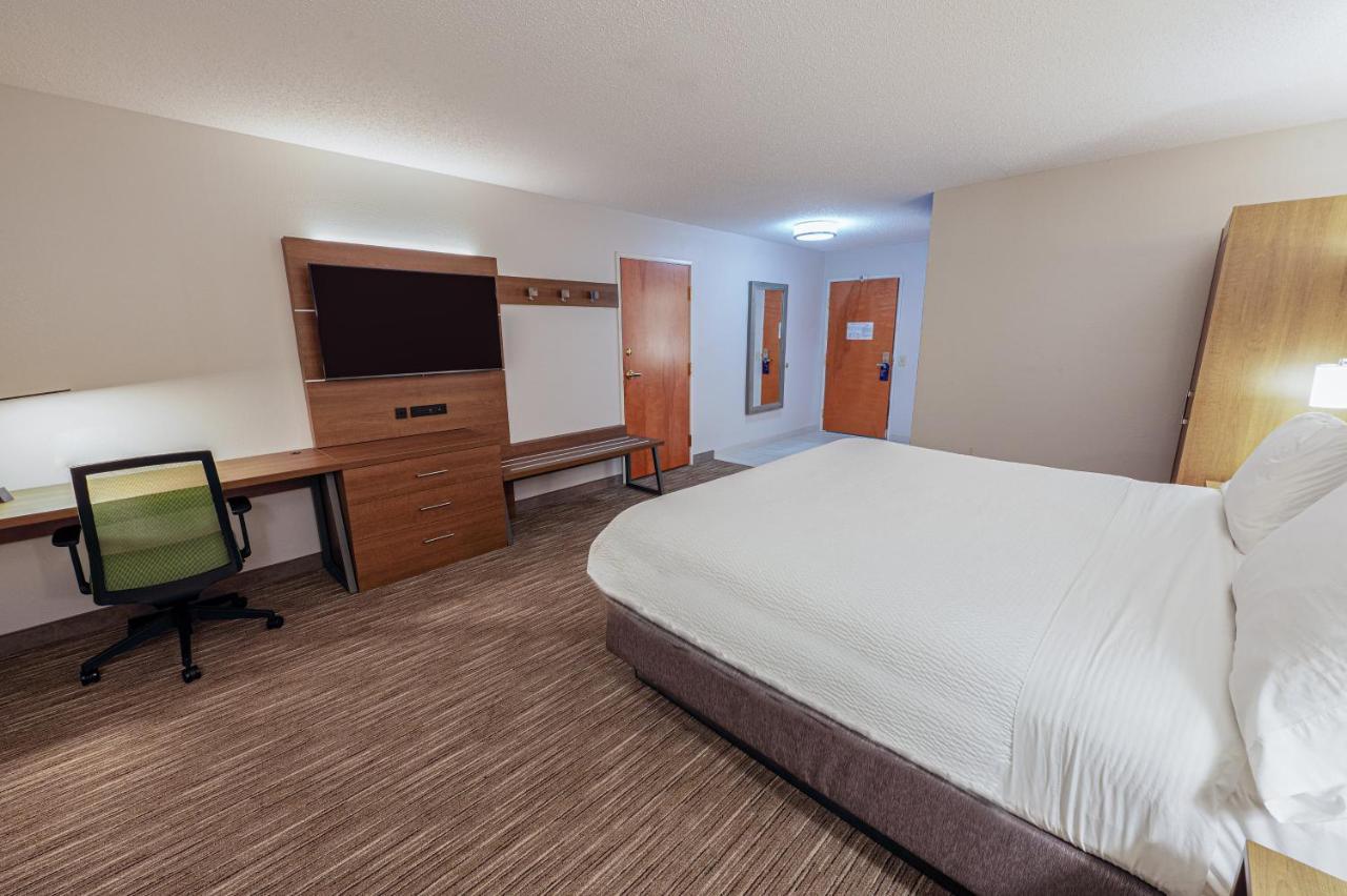 Holiday Inn Express Hotel & Suites Goshen By Ihg Esterno foto
