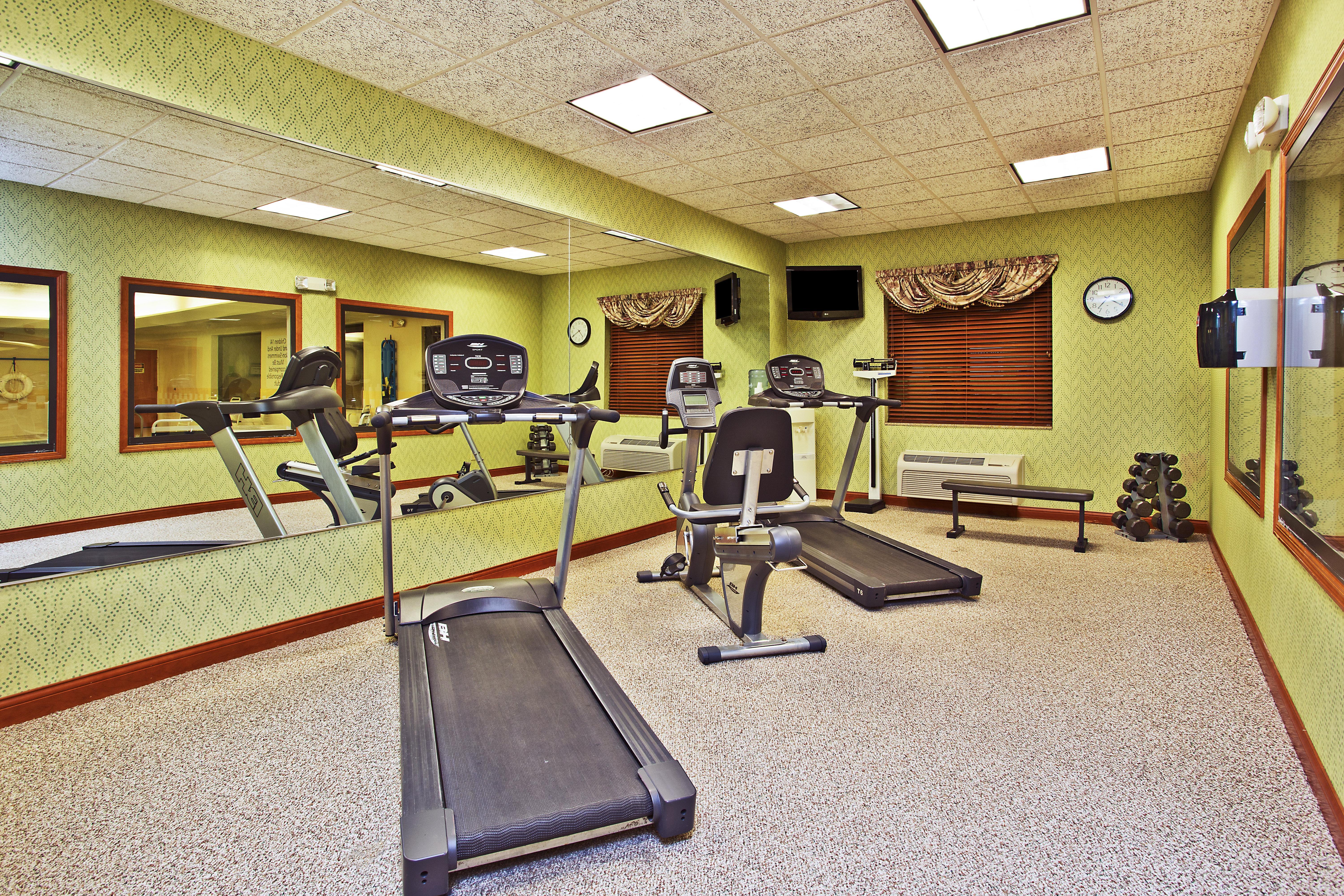 Holiday Inn Express Hotel & Suites Goshen By Ihg Esterno foto